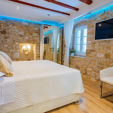 Apartments & Rooms Trogir Stars Free Parking מראה חיצוני תמונה