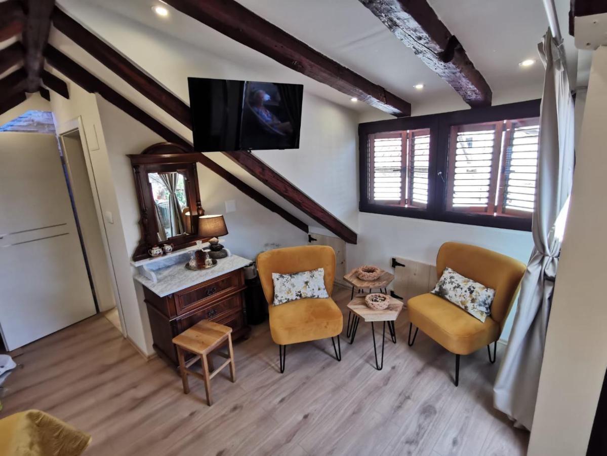 Apartments & Rooms Trogir Stars Free Parking מראה חיצוני תמונה